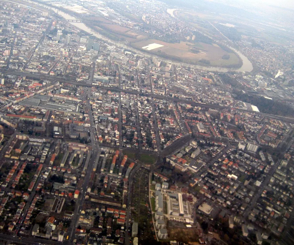 Offenbach am Main – Fly & Froth